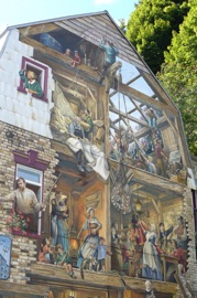 Fresque en trompe l'oeil li&eacute;e &agrave; la vie maritime